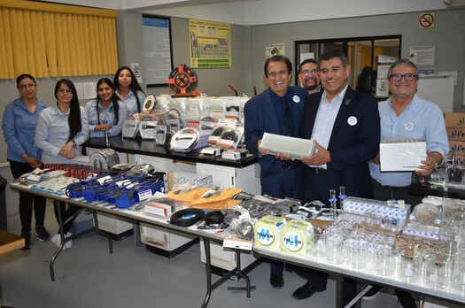 Refuerzan área de Audiovisuales con entrega de material