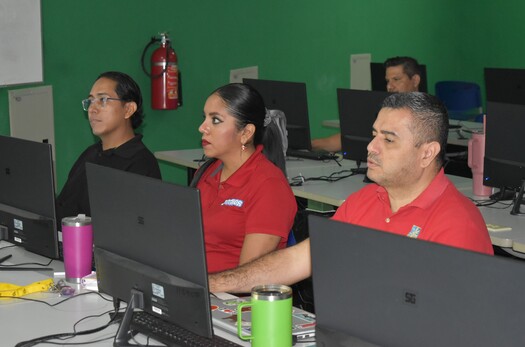 Taller sobre uso de Autocrat impulsa la automatización de documentos