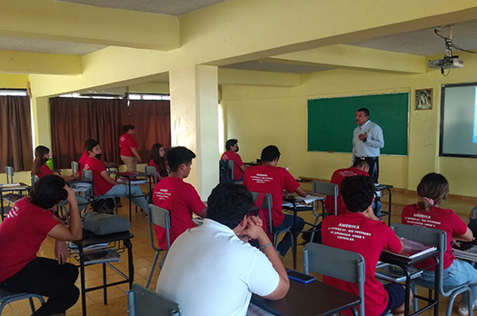 ITSON Guaymas, lleva oferta académica a jóvenes de preparatoria