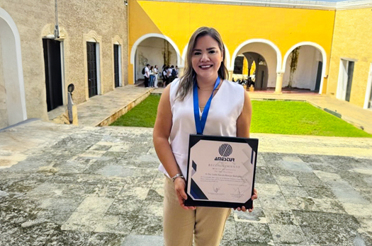 Investigadora del ITSON recibe reconocimiento al mérito académico