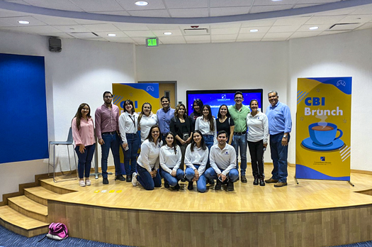 Visitan estudiantes ITSON planta de Constellation Brands