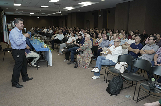 Dan bienvenida a docentes al semestre agosto-diciembre 2025