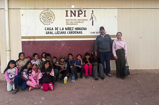 Profesora del ITSON apoya a niñez indígena